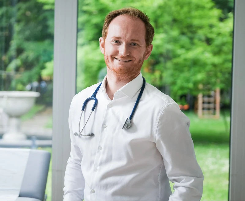 Dr. Philipp Pecnik: Facharzt für Innere Medizin & Kardiologie